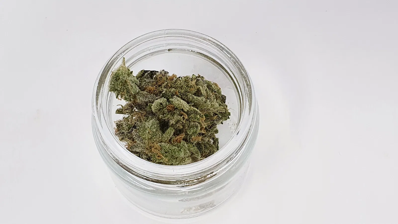 Peach Ozz cannabis flower from the original UK review archive.